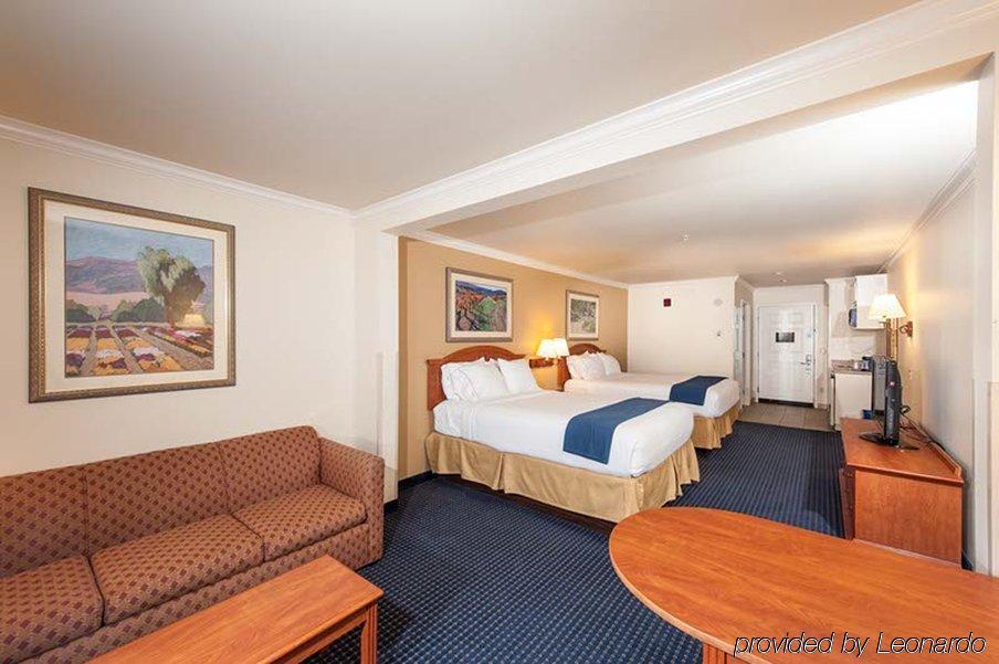 Holiday Inn Express Hotel & Suites - Paso Robles By Ihg Eksteriør bilde